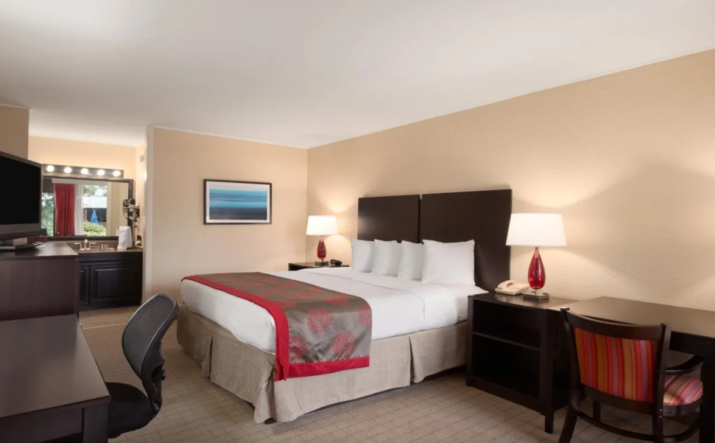Ramada Inn of Naples