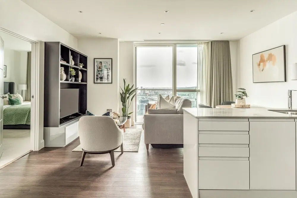 Luxury Canary Wharf Apartment with Parking