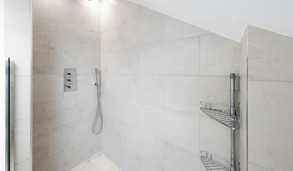 2 Bedroom Apartment near Town Center