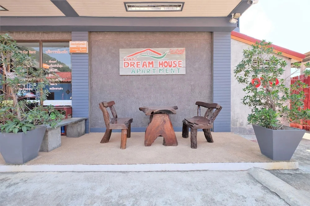 Lanta Dream House Apartment