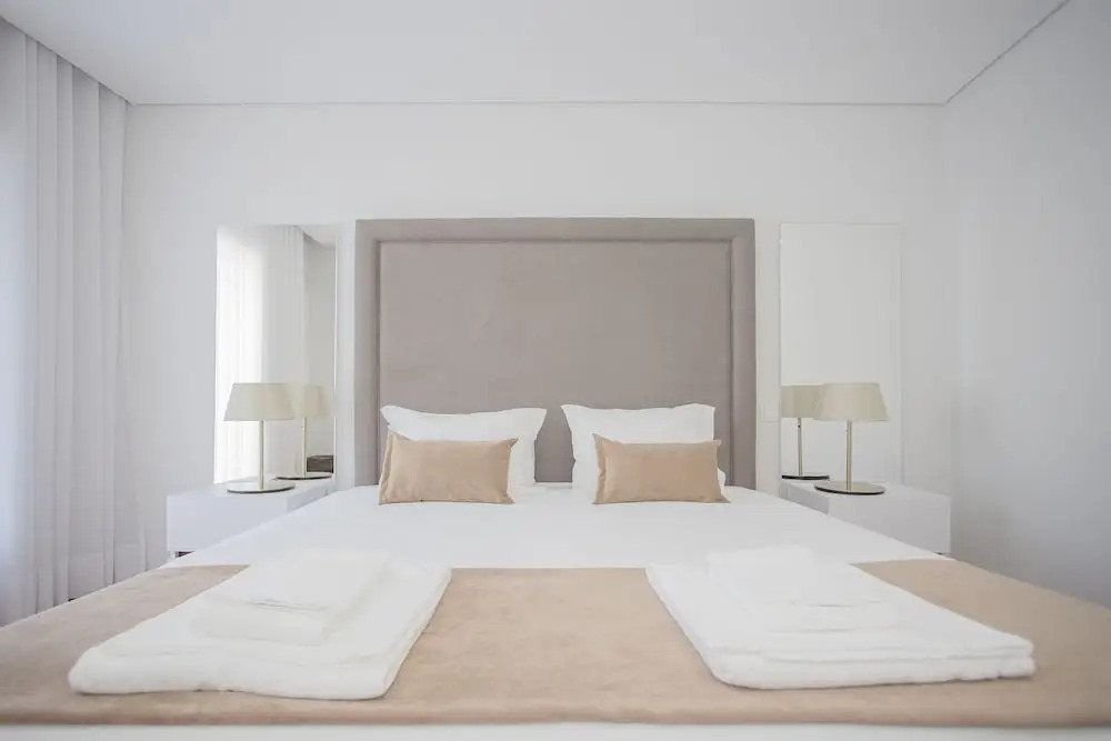 Liiiving-Luxury RiverView Apartment VIII