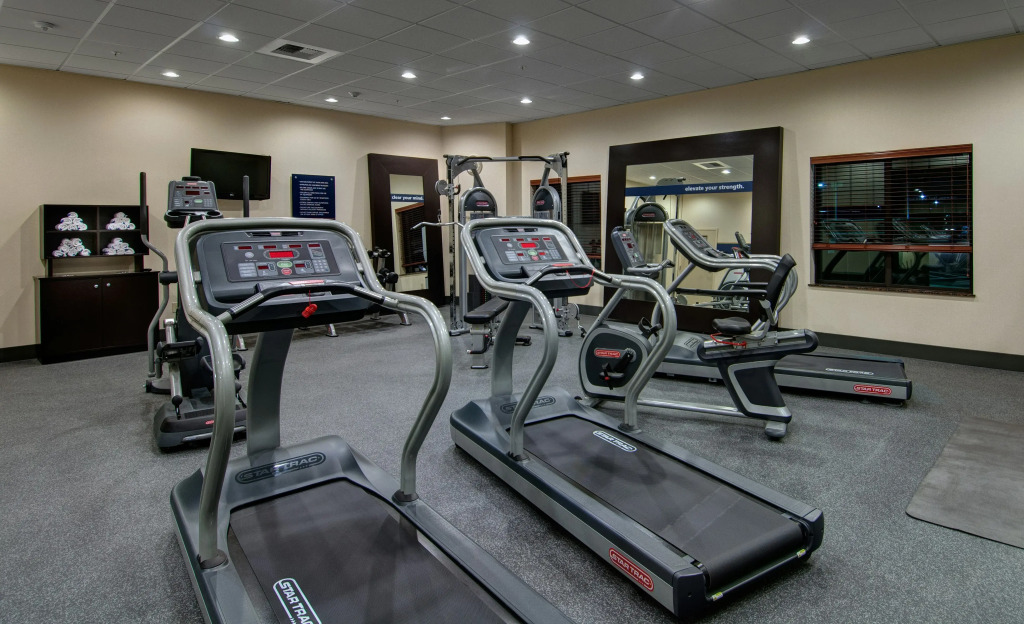 Hampton Inn & Suites Astoria