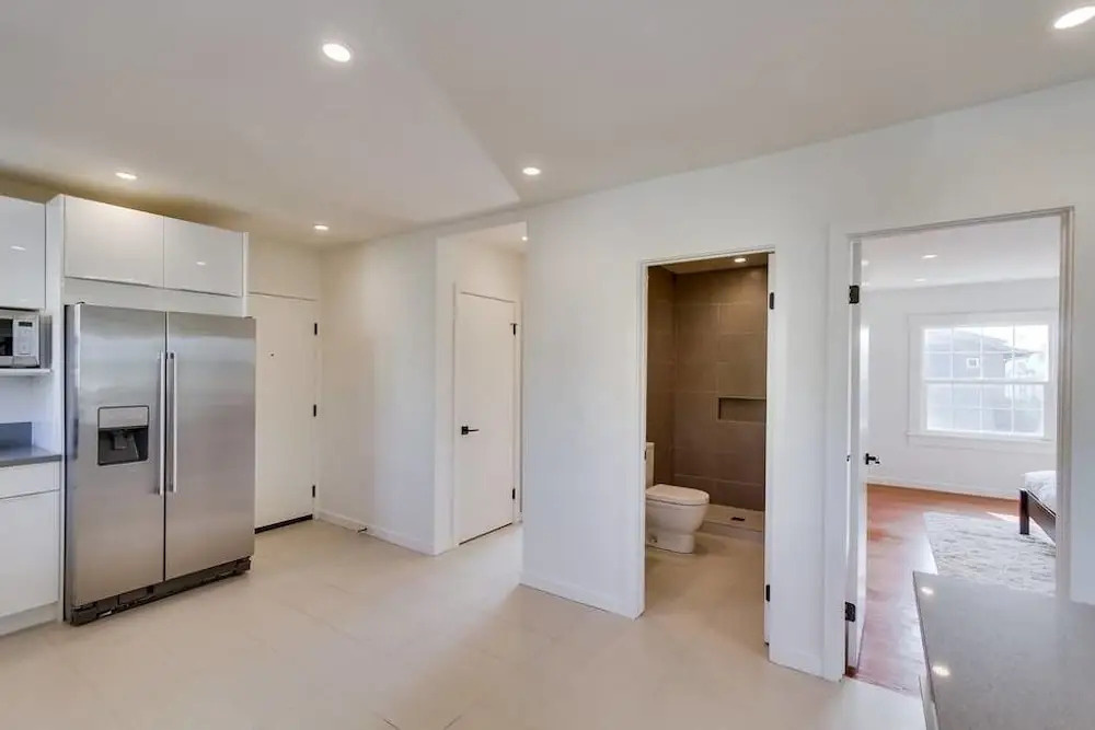 151 West Kalmia Street Executive 2BR