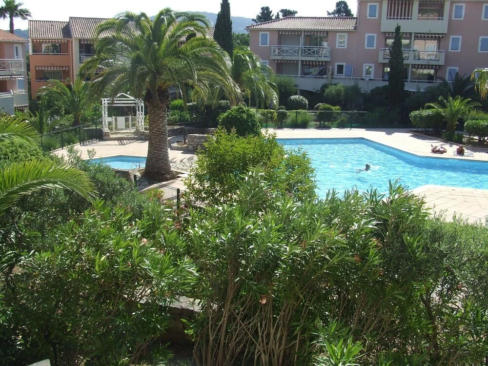 Apartment With one Bedroom in La Croix-valmer, With Pool Access and Fu
