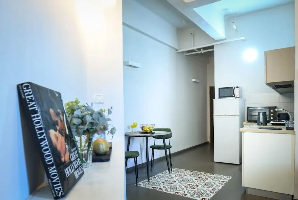 The Printhouse-Boutique Apt by SeaNRent