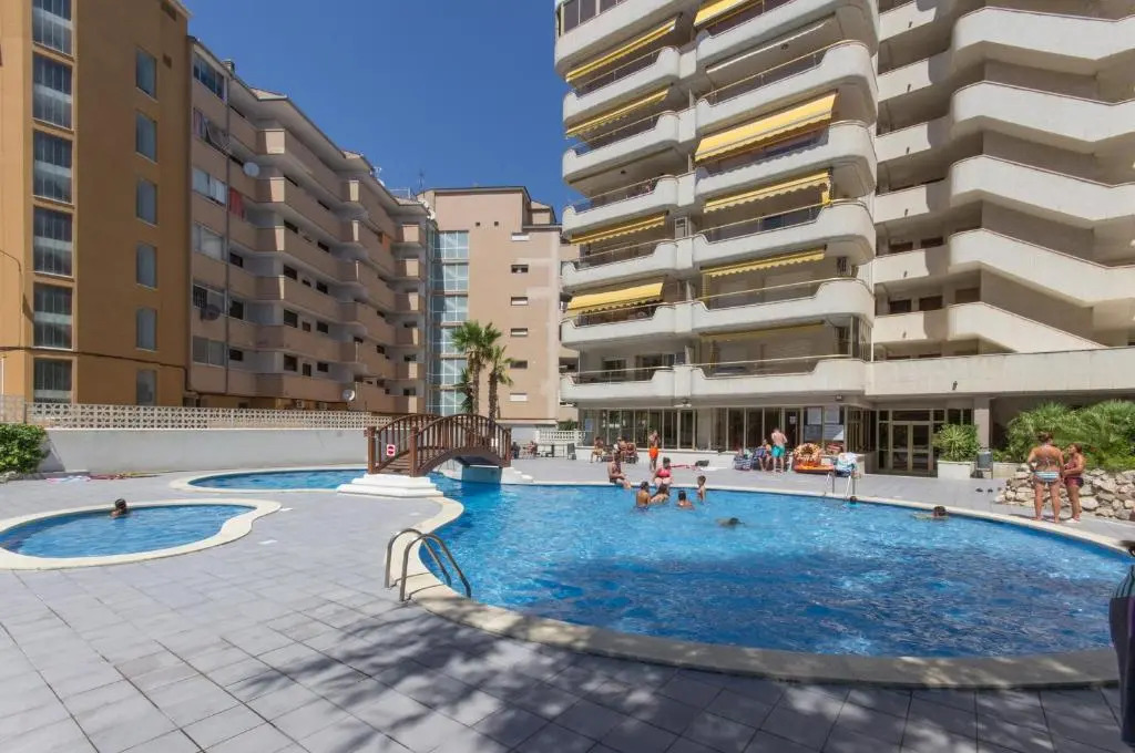 Little Hawaii Apartments