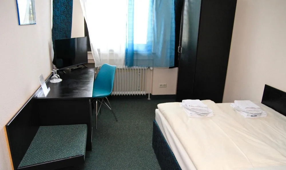 Vintage HOTEL S-Weilimdorf