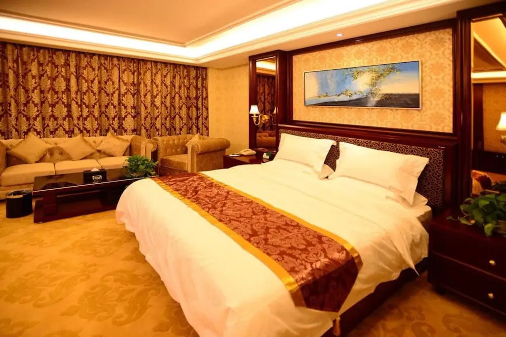 Tianhu Jiahua Hotel (Yinchuan Xingqing Wanda store)