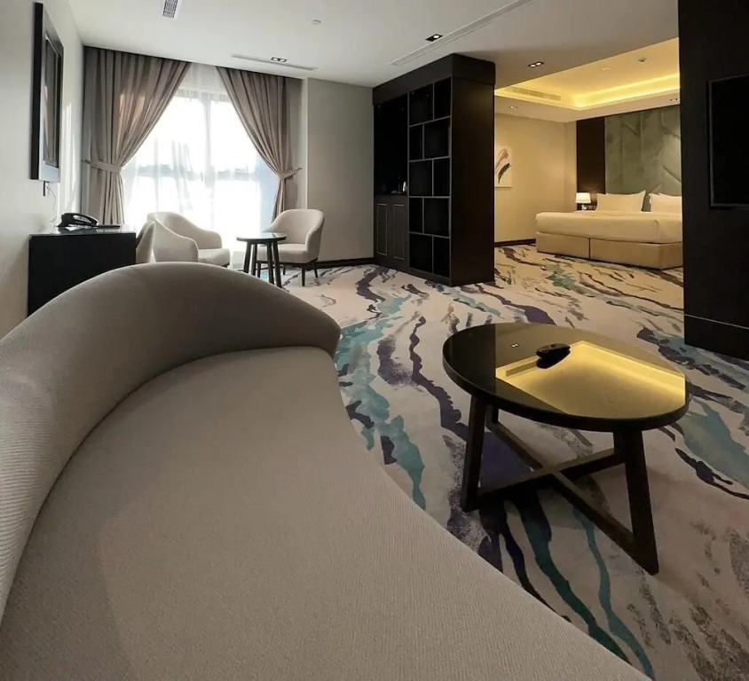 Al Wateen Hotel