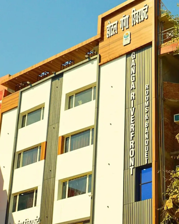 Ganga Riverfront Rooms And Banquet