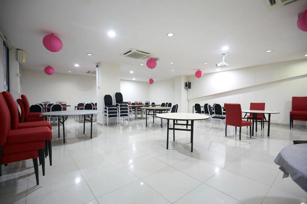 Dolphin Hotel, Chow Kit Kuala Lumpur