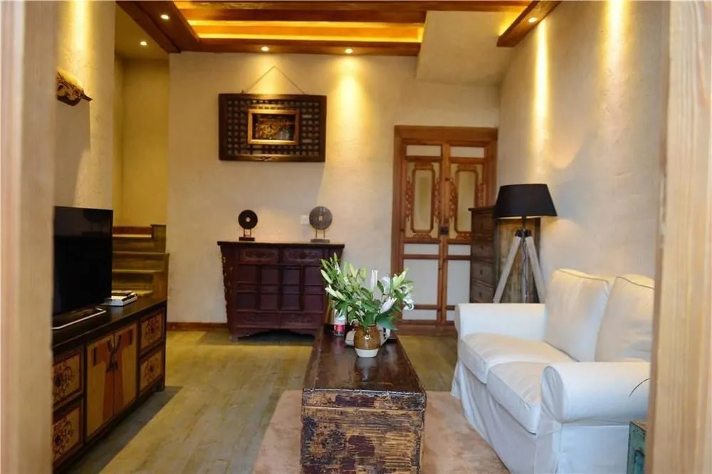 Lijiang Tricolor Cloud River Resort Hotel