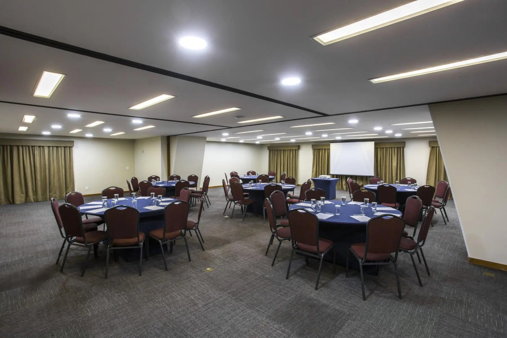 Estanplaza Nações Unidas