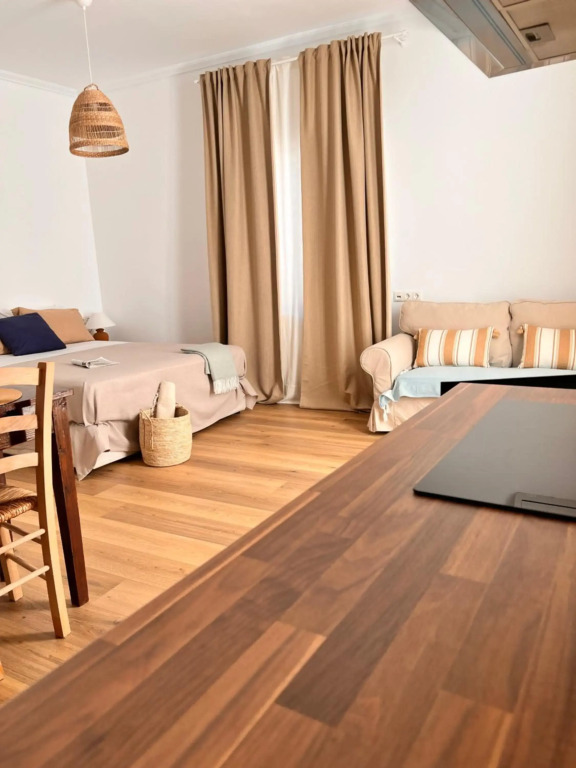 ADI BOUTIQUE HOUSE