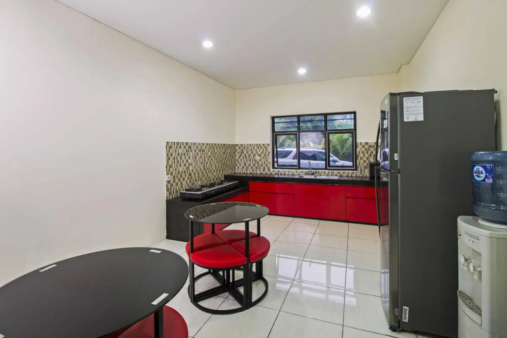 RedDoorz @ Karet Kuningan