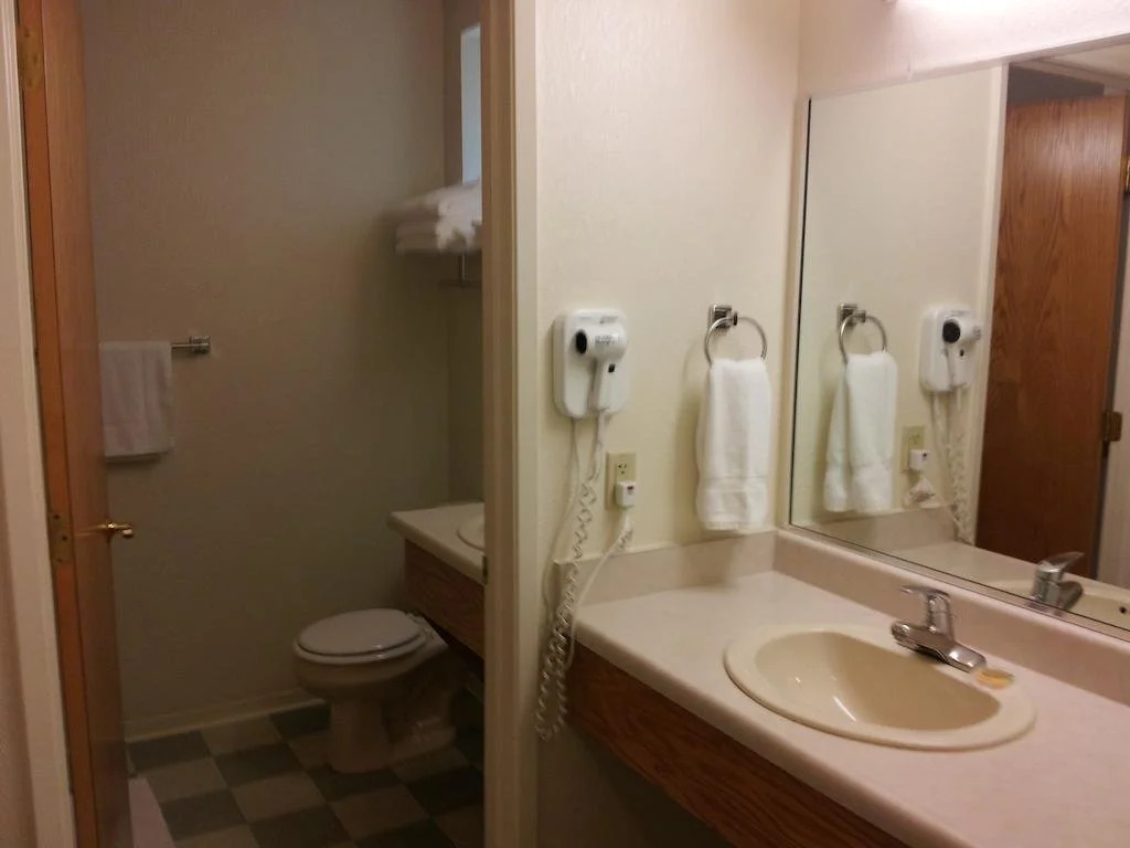 Ponderosa Gardens Motel