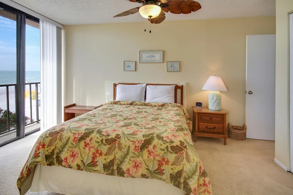 Trillium 1B Beach Views From ALL Rooms/very Unique/top Location!