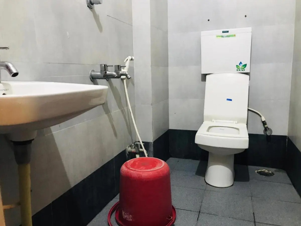 STAYMAKER Bright Palace Residency