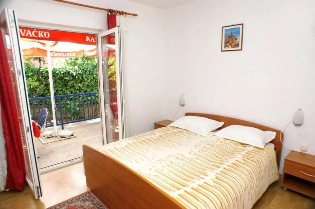 Apartments by the sea Trpanj, Peljesac - 3157