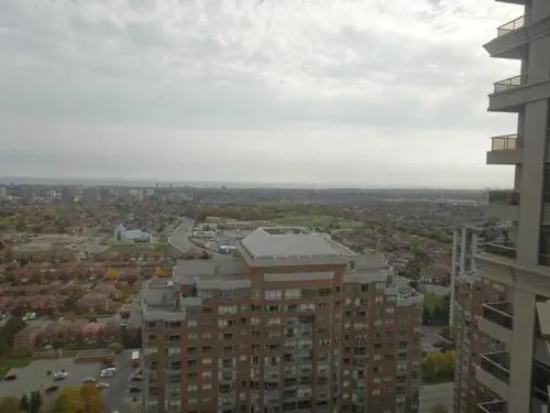 Executive Furnished Properties - Square One Mississauga