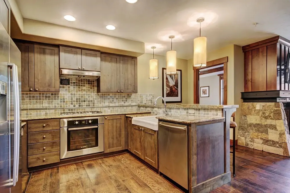 Luxury 2 Bedroom  At Base Of Peak 8! Condo by RedAwning