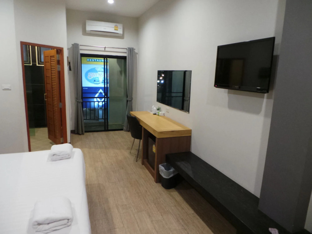 Bird Day Boutique Hotel