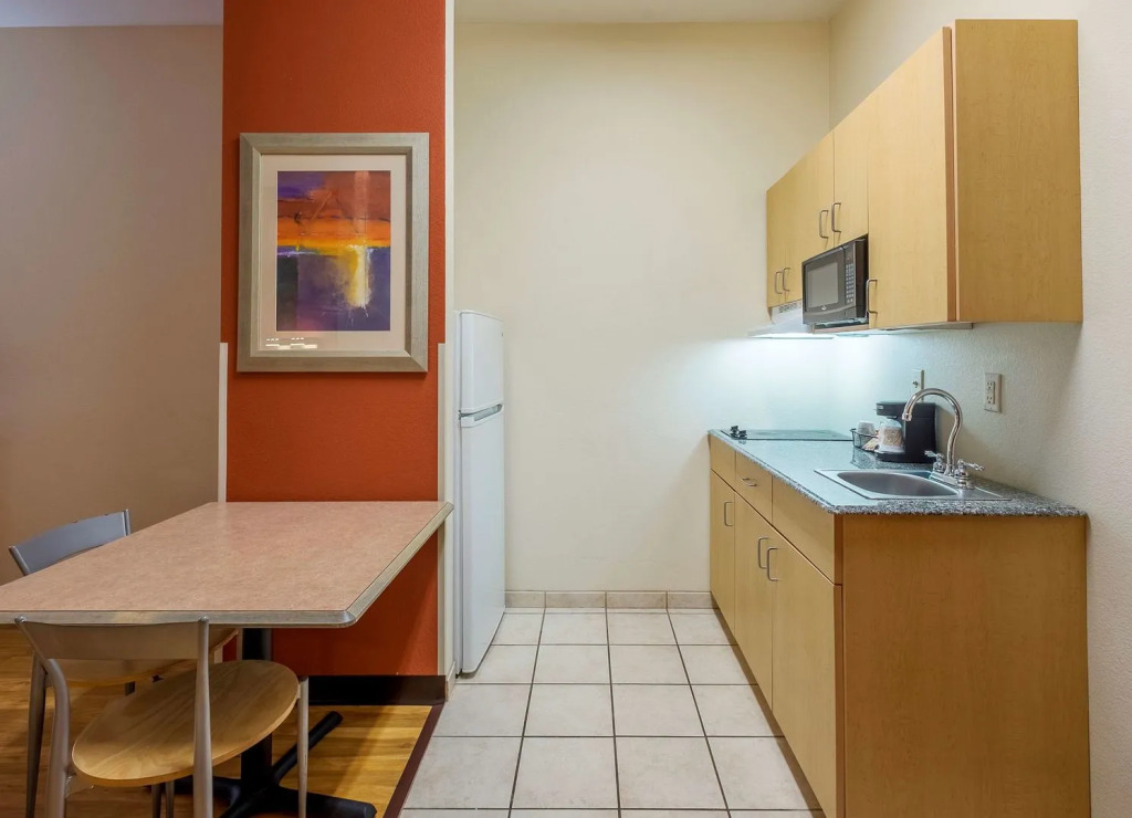 Red Roof Inn Panama City
