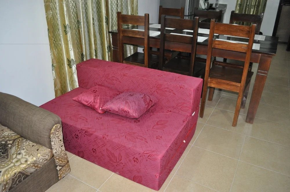 Panglao Village Court - Residence Inn