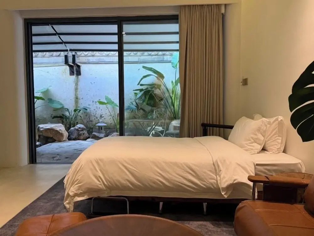 Jiangnanfu Bed and Breakfast
