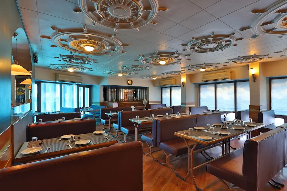 OYO 24534 Hotel President