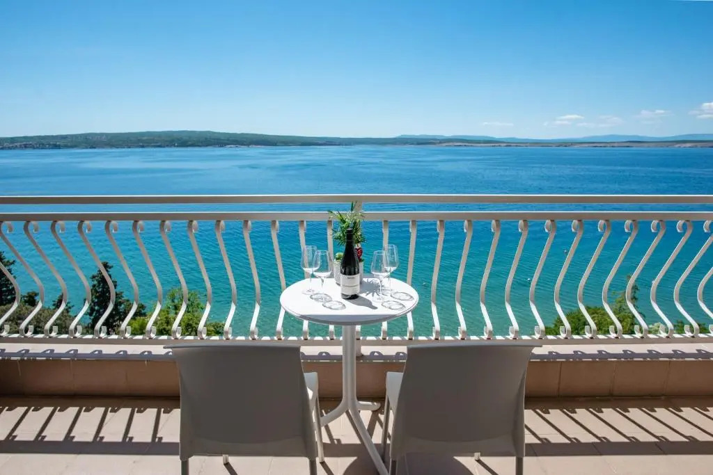 Rooms with a swimming pool Crikvenica - 18502