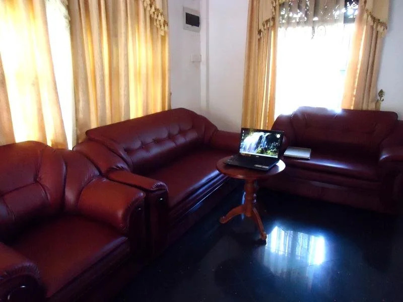 Queens Park Hotel