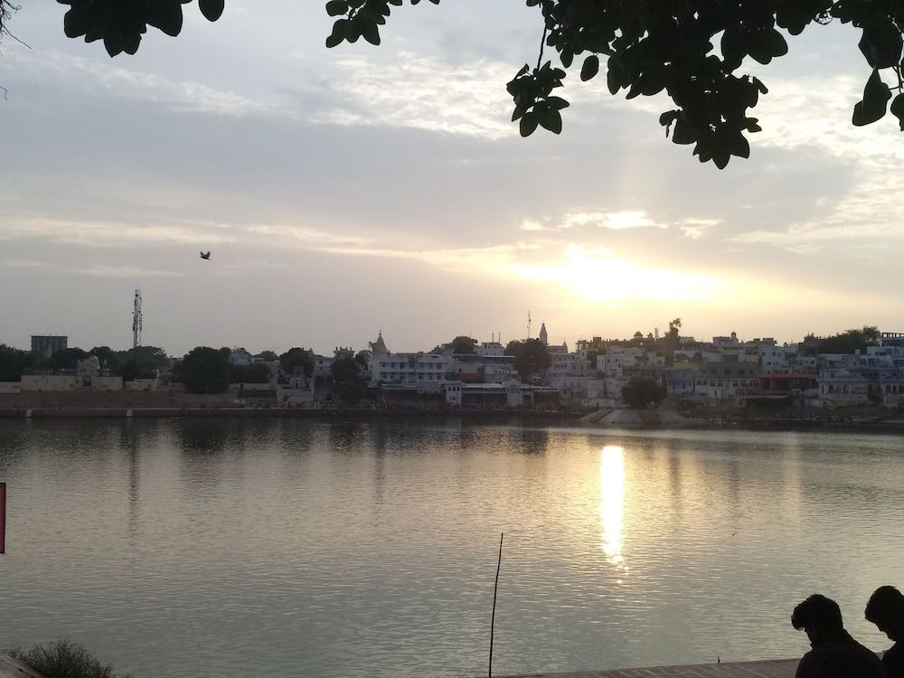 Radhika Palace Hotel