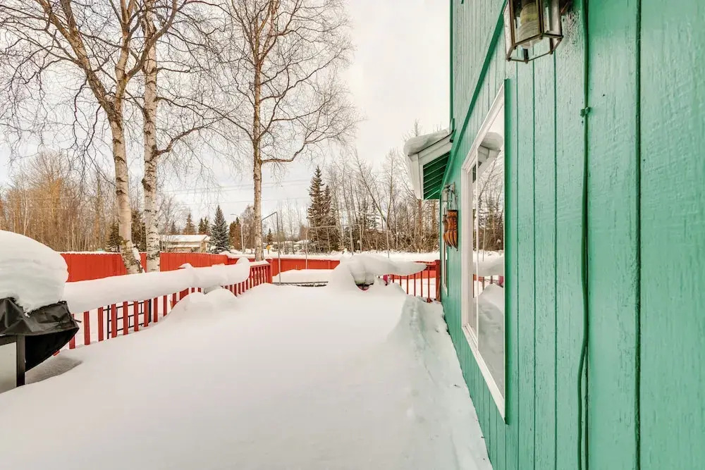 Anchorage Home ~ 8 Mi to Downtown