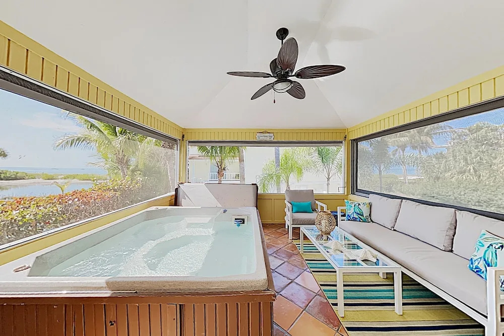 7902 Estero Home by RedAwning