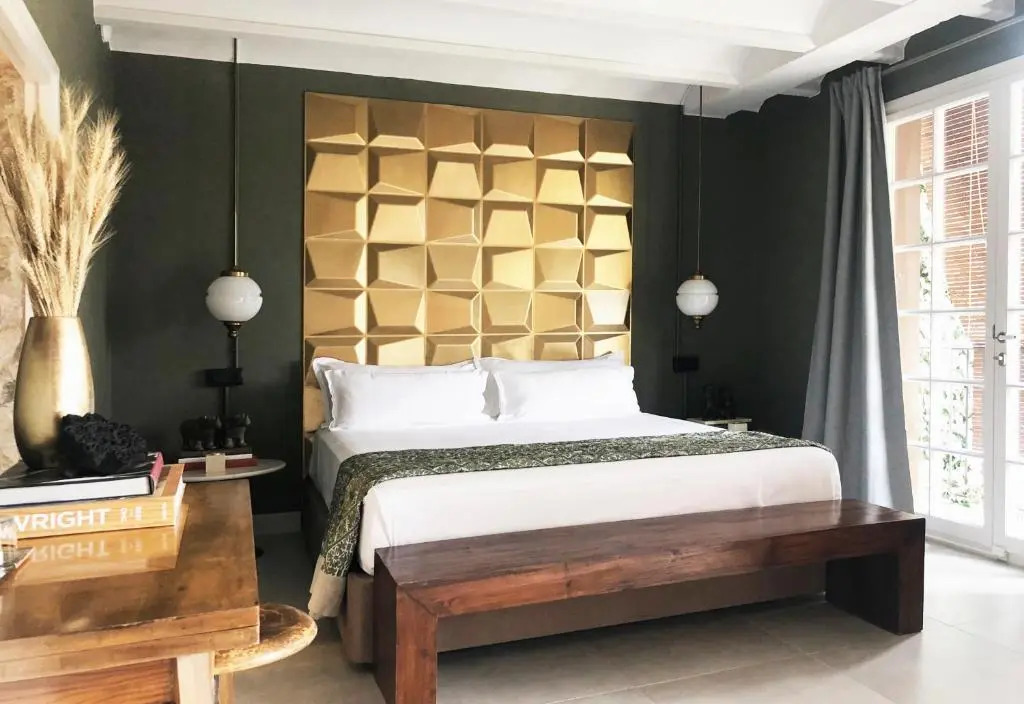 Llimona Suites