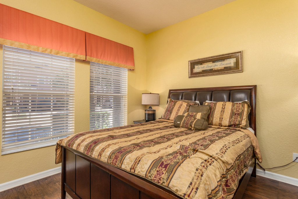 Coral Cay-ru1054