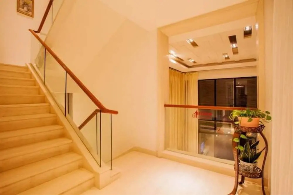 Hot Spring Party Luxury Resort Villa