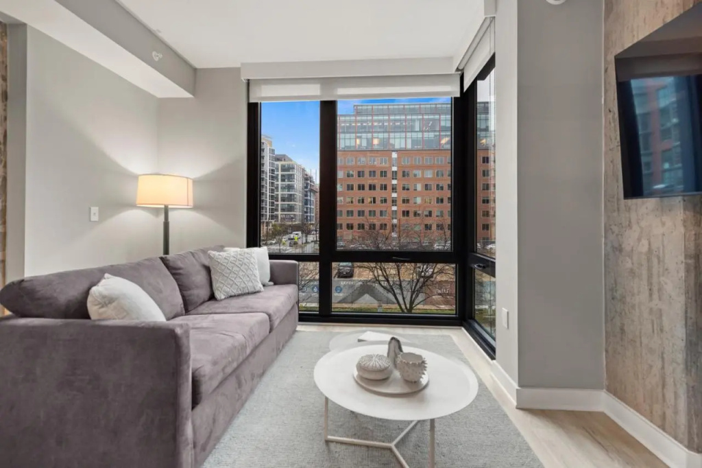 Coda on Half, a Placemakr Experience - Navy Yard