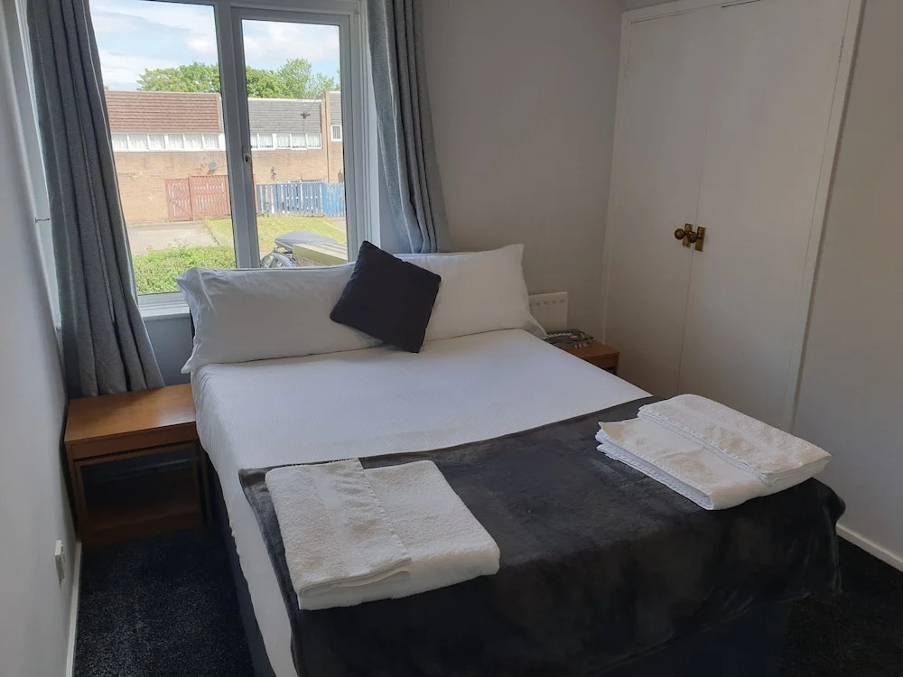 Washington's Diamond 3 Bedroom House Sleeps 6guest