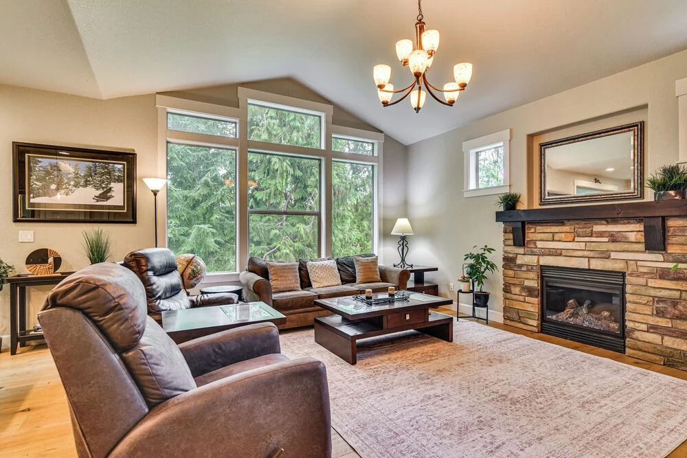 Walk to Park & Creekside Trails! Modern Sandy Home