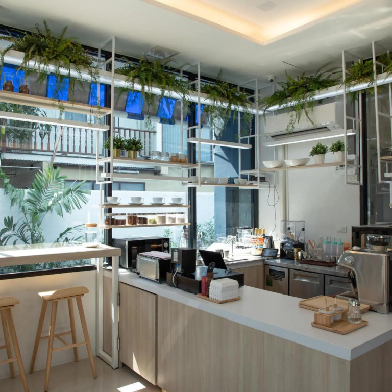 J & L Residence and Spa