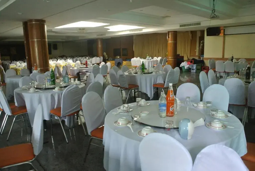 Chaikana Thani Hotel