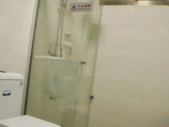 Jiangbin Apartment Hotel