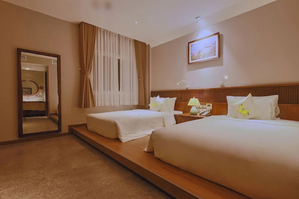 CHERRY BOUTIQUE HOTEL