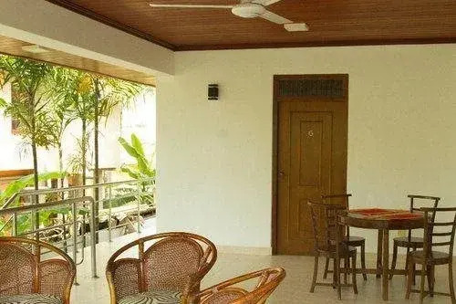 Moonwake Negombo