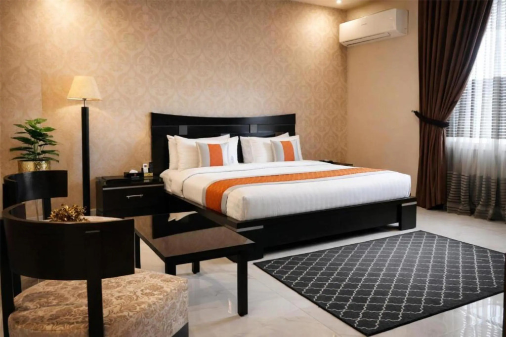 Отель Best Western Faisalabad City