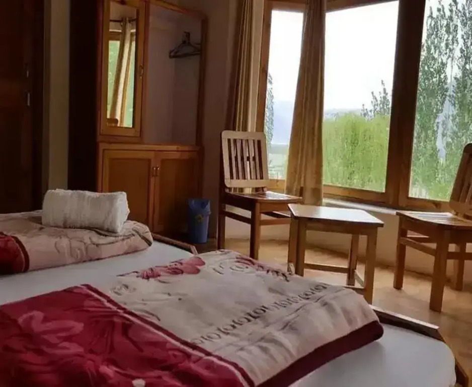 Yourdum Guest House