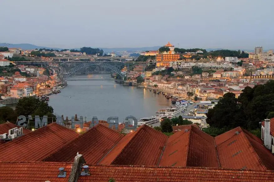 Historical Porto/Gaia Apartment