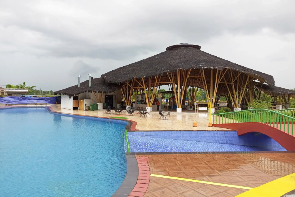 Urbanview Hotel Belitung Lodge Resto And Clube House